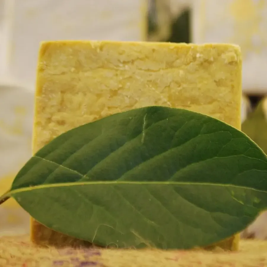 Defne Sabunu40% + Zeytinyagı60% 1Kg