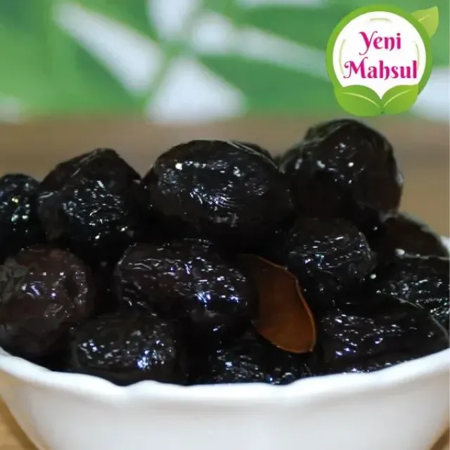 Köy Attunu ( Siyah Zeytin )  1 Kg