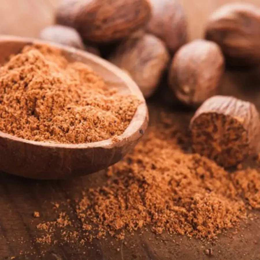 Muskat Cevizi - Çekilmiş 100 Gr